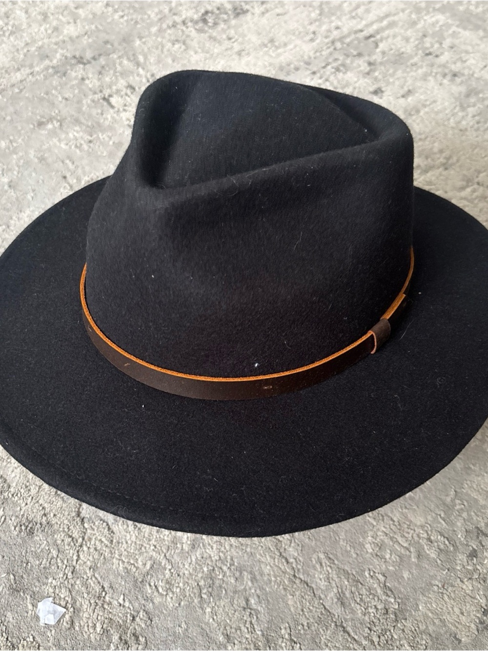 Oddjob Men's Black Felt Fedora Hat with Brown Leather Band